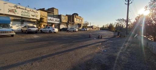 عکس بازار بزرگ عمده فروشان ولیعصر