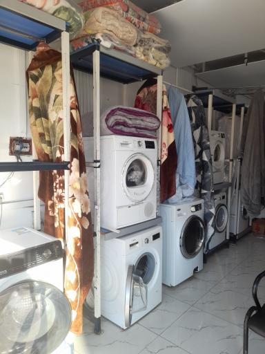 خشکشویی و اتوشویی کافی رختشو