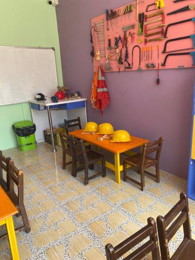 عکس موسسه خلاقیت کودک و نوجوان اندیشه کیان