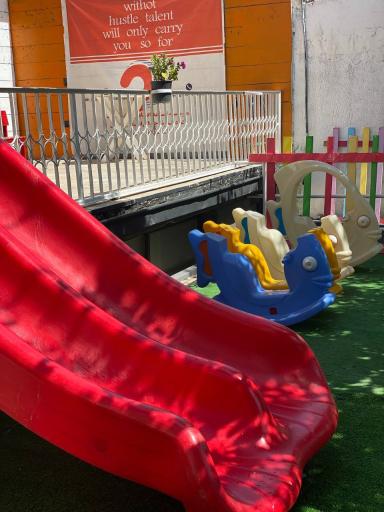 عکس موسسه خلاقیت کودک و نوجوان اندیشه کیان