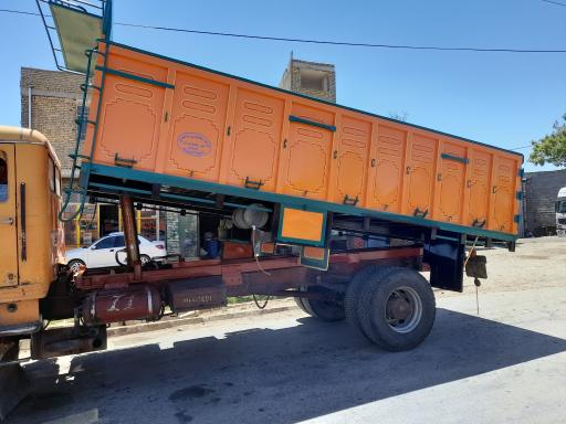 عکس کارگاه اطاقسازی و باک سازی جابر محمودی