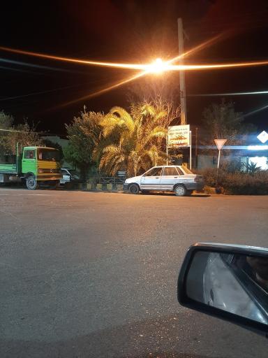 عکس پمپ بنزین دشتی