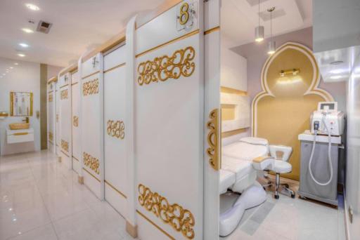 عکس کلینیک پوست و مو آبنوس