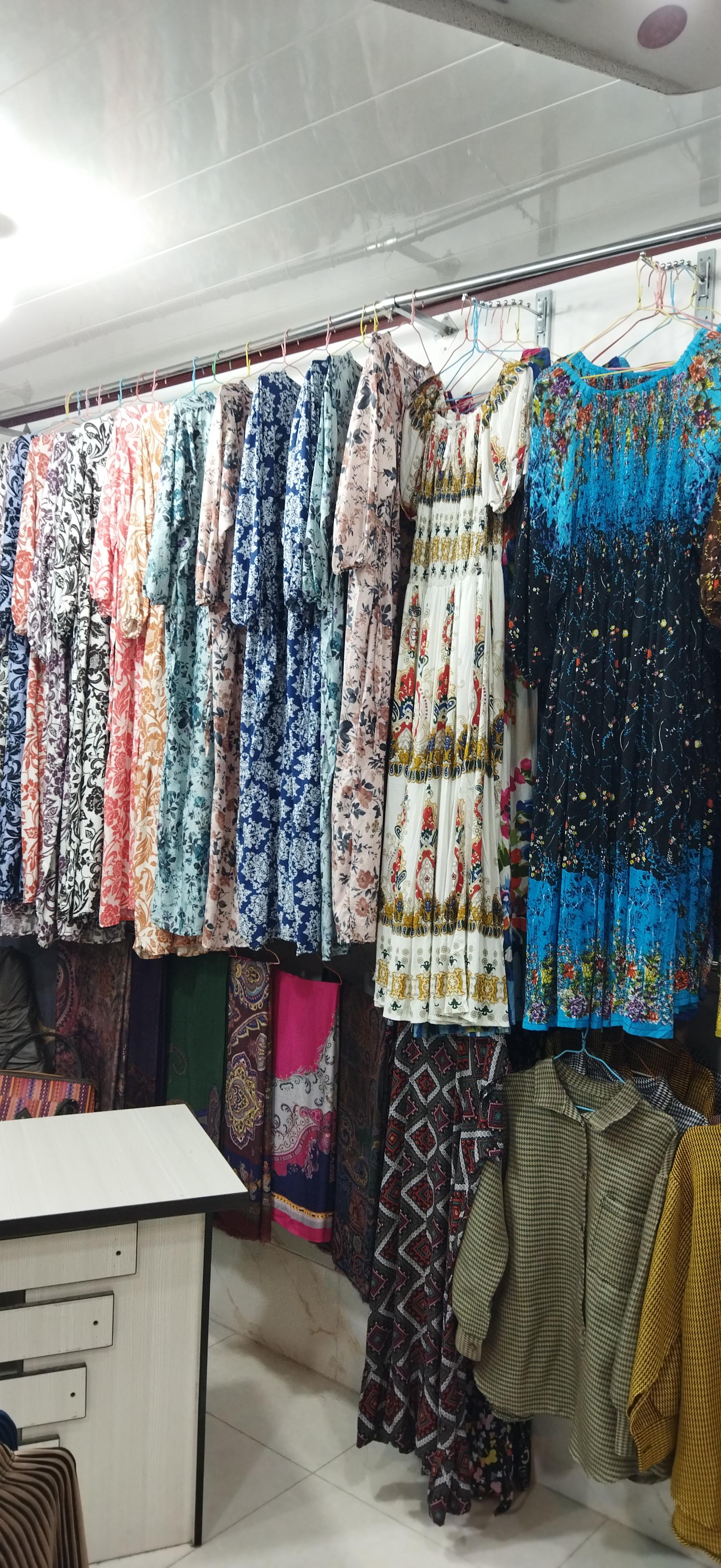 عکس البسه سنتی یاسان 