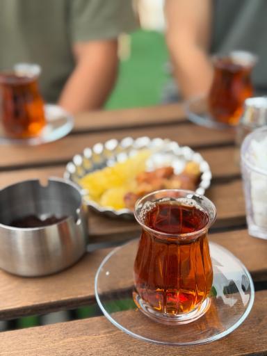 عکس کافه صبحانه آرمون