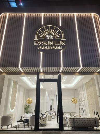 عکس اِو سان لوکس(VIP)