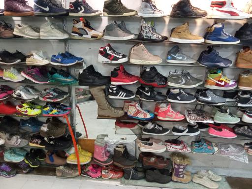 عکس کتونی سمپل