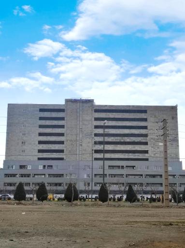 عکس برج تجاری اداری آسمان