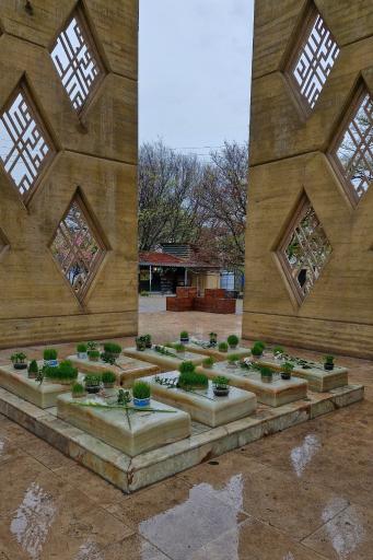 عکس یادمان شهدای گمنام تپه نورالشهدا گرگان