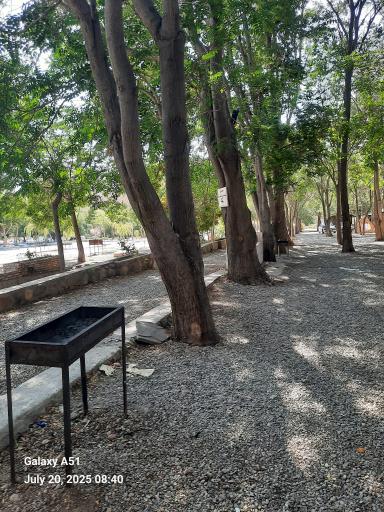 عکس اقامتگاه چشمه علی