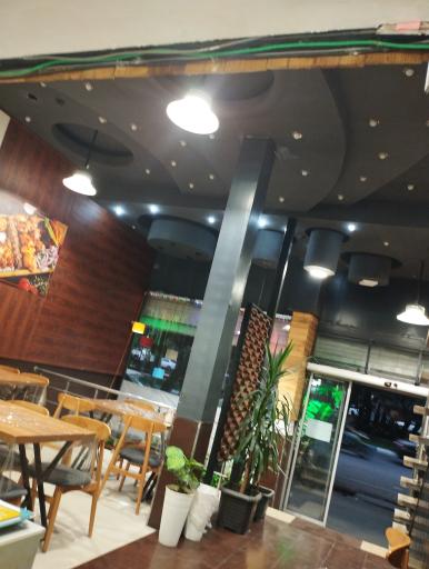 عکس رستوران جانونی