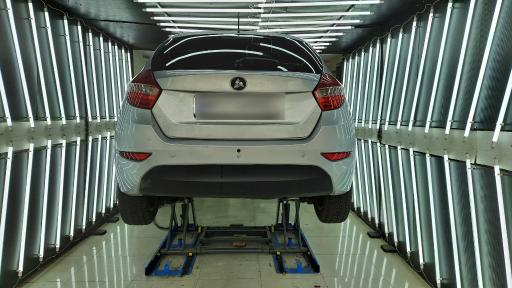 عکس کارشناسی تشخیص رنگ خودرو حیدری