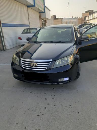 عکس خدمات نقاشی خودرو ایرانیان