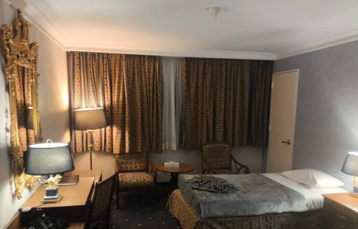 هتل بین المللی لاله تهران