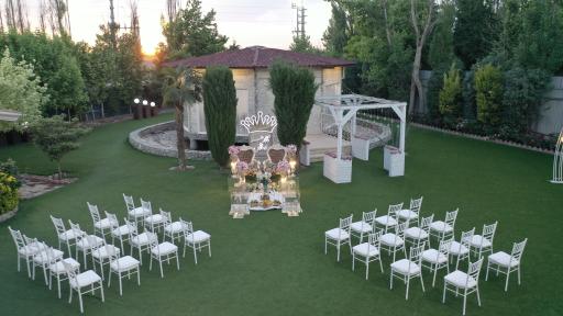 عکس باغ تالار ایساتیس 