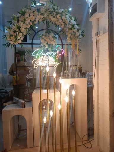 عکس ظروف کرایه و تشریفات آسمان