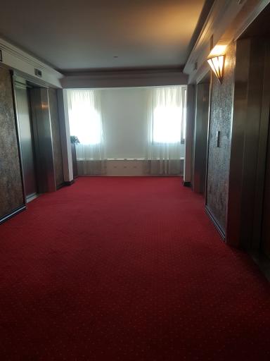 عکس هتل بین المللی لاله تهران