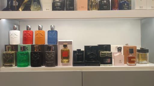 گالری تخصصی عطر و ادکلن والا