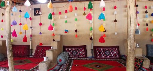 عکس سفره خانه و دیزی سرای اجاق