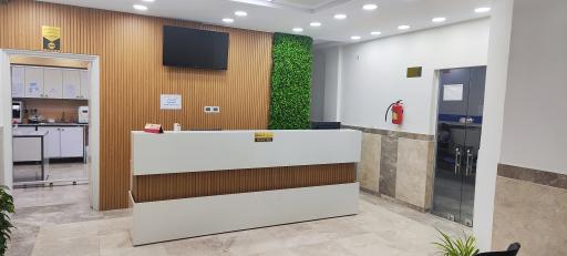 عکس آزمایشگاه درمانگاه صابر