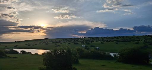 عکس آبی بیگلو