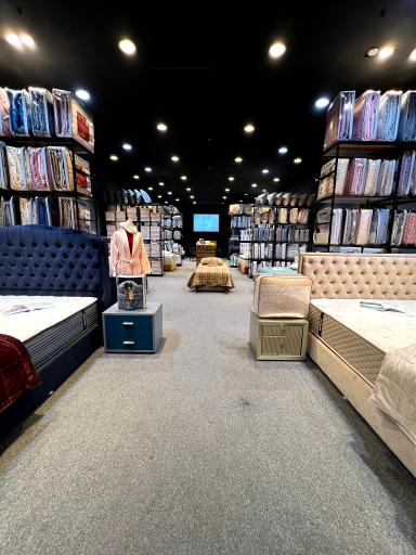 عکس تشک و کالای خواب یاتسام شعبه لاله پارک