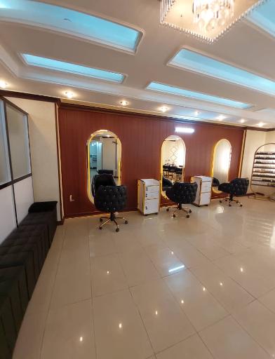 عکس سالن زیبایی عروس سایه