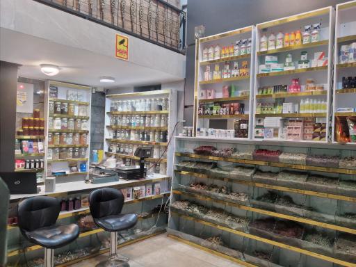عکس گیاهان دارویی گل محمدی (انواع بخورات و عطورات)