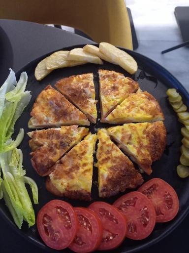 عکس رستوران ممتاز عاشوری