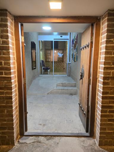 عکس رستوران باغ آریا 