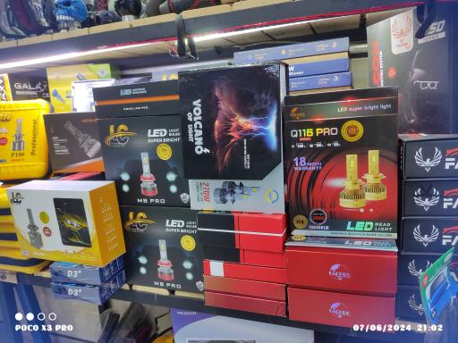 عکس مستر لوکس