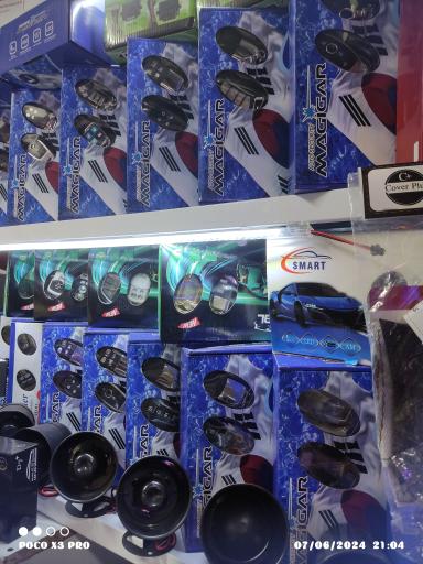 عکس مستر لوکس