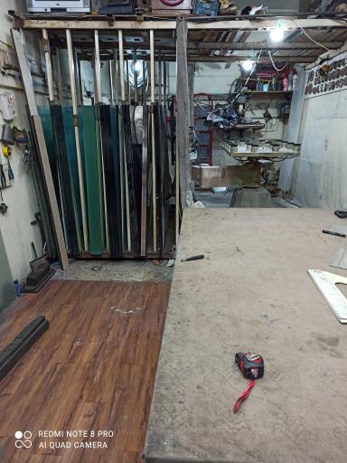 شیشه و آینه آگاهی‌