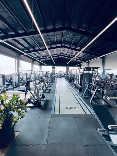 عکس باشگاه ورزشی گلدجیم