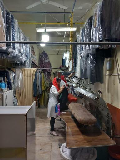 عکس خشکشویی و پتو شویی مهر