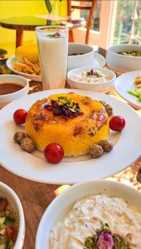 عکس خانه رستوران رافا