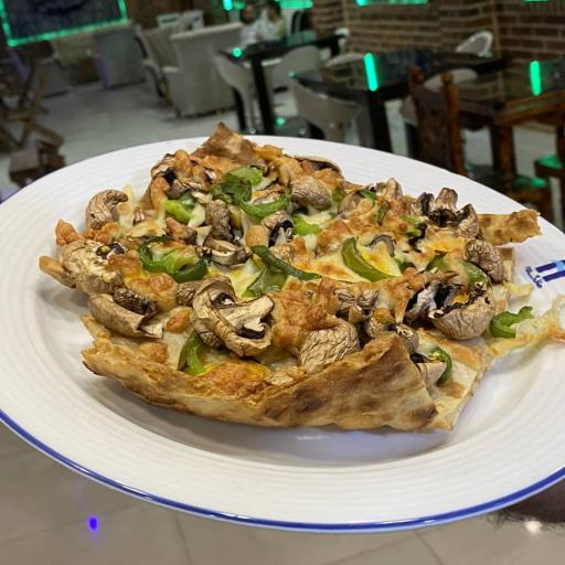 عکس سرای سنتی و آشکده خان آقا