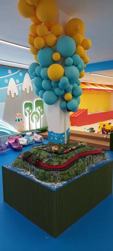 عکس خانه بازی شاینی لند