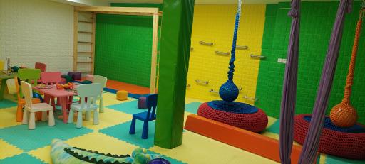 عکس خانه بازی شاینی لند