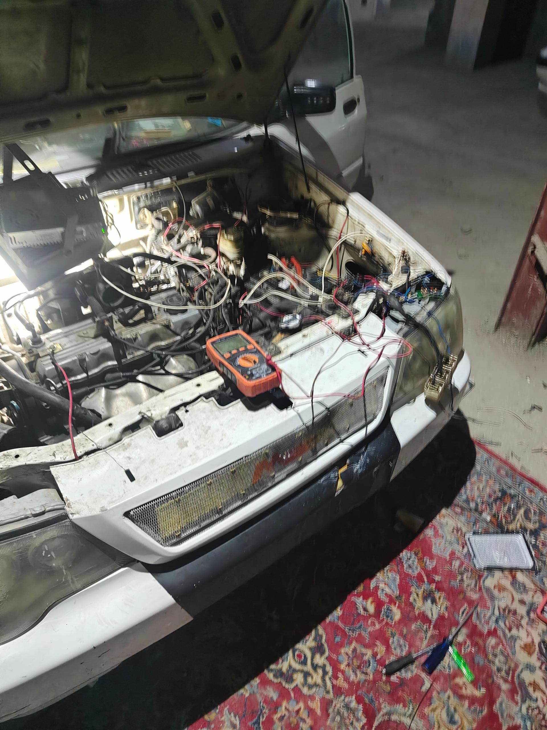 عکس سیمکشی برق خودرو بیرجند