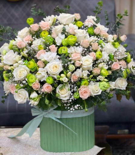 عکس گلفروشی گلی برای گل