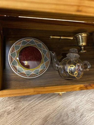 عکس فروشگاه زعفران گردونه