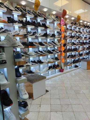 عکس کفش اسپرت المپیک