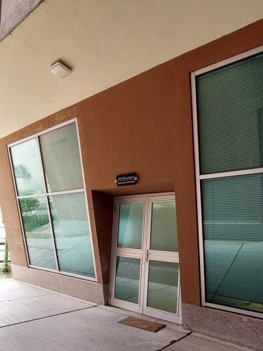 عکس بیمارستان پارس