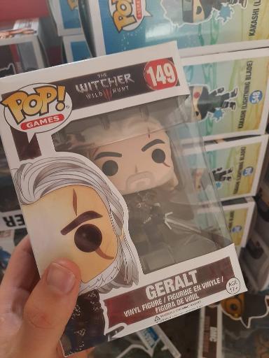 عکس مرکز حافظه ملکه سوم