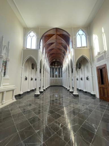 عمارت عکاسی دیورا