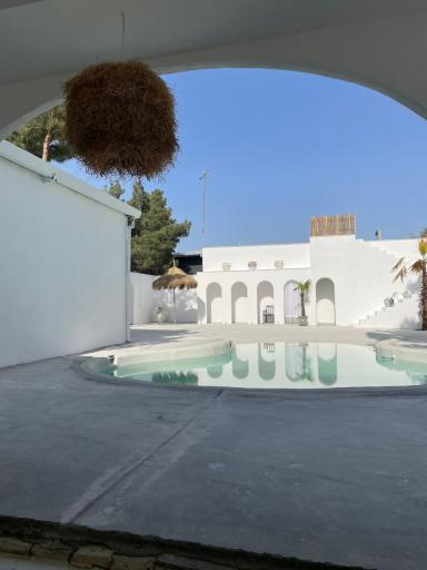 عمارت عکاسی دیورا