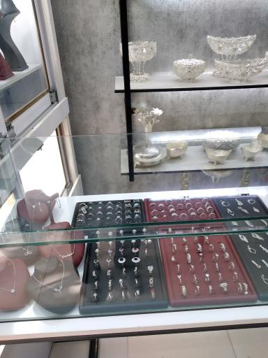 عکس گالری نقره ایلما