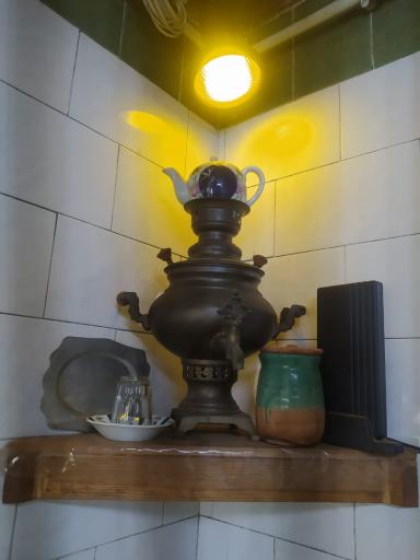 عکس هلیم چهارفصل هنرستان