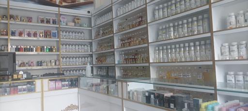 عکس عطریات آرتیاس